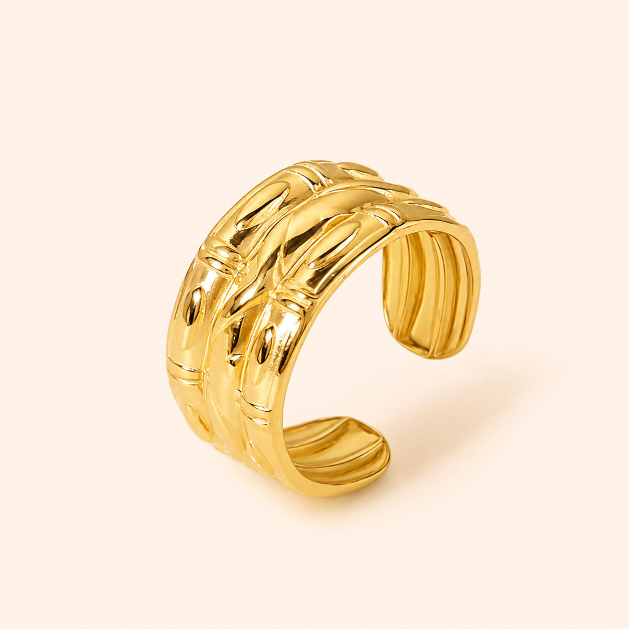 Twist Statement Ring