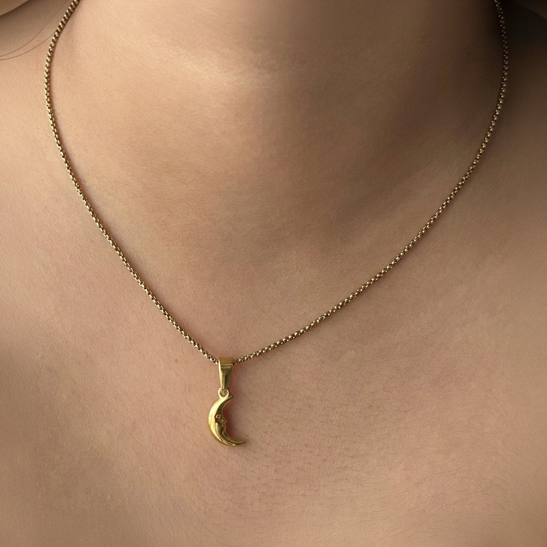 Golden Drift Necklace